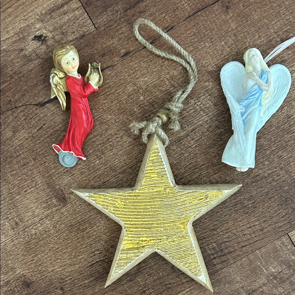 Gold Star Hanging Ornament